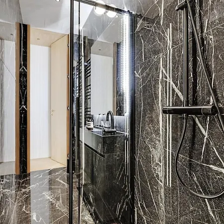 Pick A Flat's In Champs Elysees - Rue Jouffroy D'abbans Apartment *