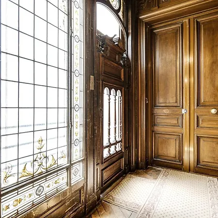 Pick A Flat's In Champs Elysees - Rue Jouffroy D'abbans * Paris